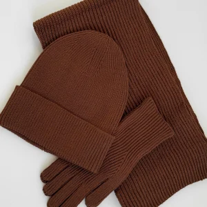 Шоколадний набір 3 в 1: шапка, шарф, рукавиці